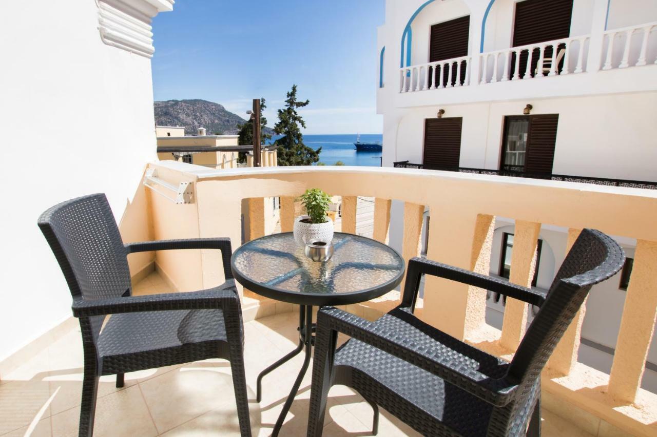 Porfyris Studios And Apartments Karpathos Town  Exterior photo